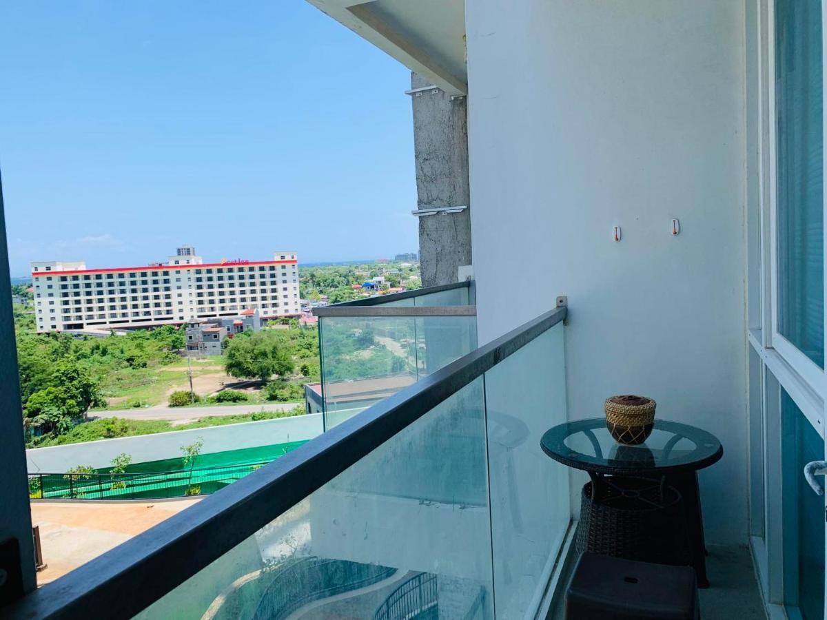 Hotel The Mactan Town Lapu-Lapu City Exterior foto